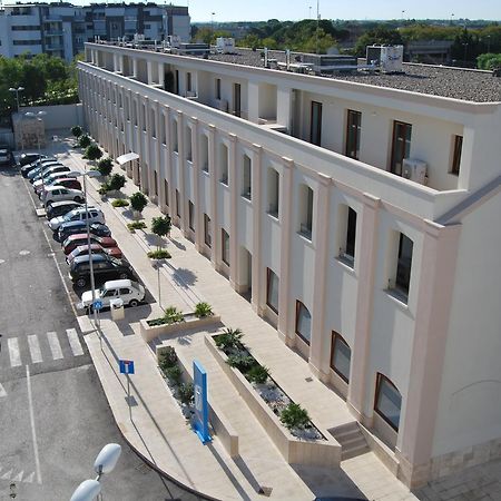 Residence Trani Extérieur photo